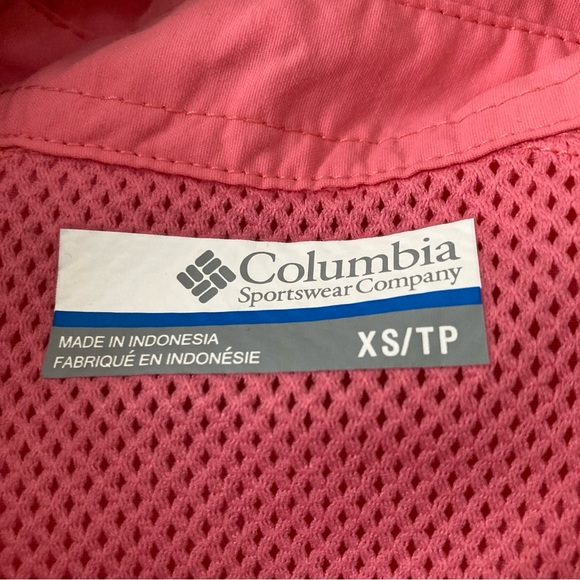 Columbia Shirt - Picture 7 of 7